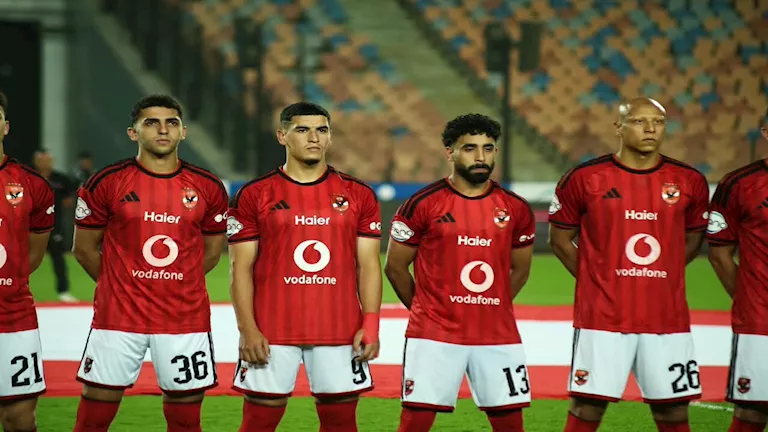 الأهلي يعلن قائمته لمواجهة المقاولون العرب وموقف إمام عاشور